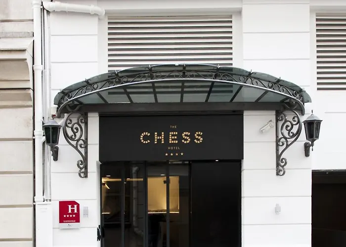 The Chess 4*