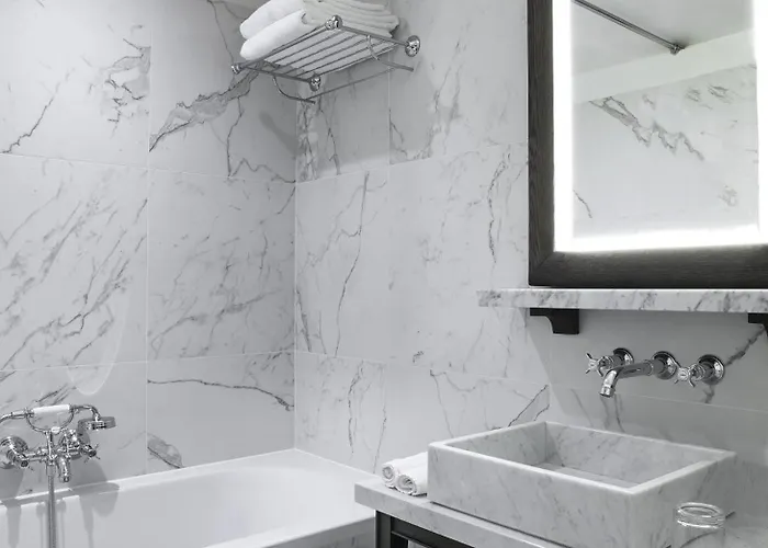 ザ チェス ホテル