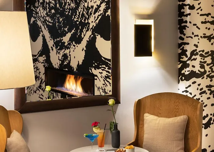 ザ チェス 4* パリ