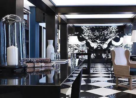 ホテル ザ チェス