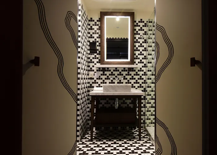 Hotel The Chess Paris