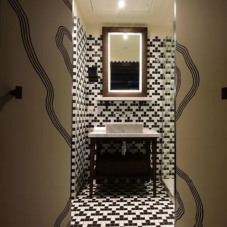 Hotel The Chess